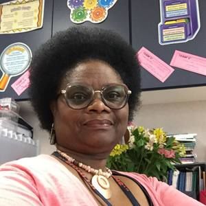 Meet your Posher, April